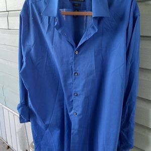 J Ferrar long sleeve button down dress shirt